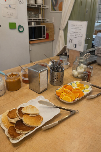 Food & Drinks 5, Auberge du Plateau - Hostel, Montréal