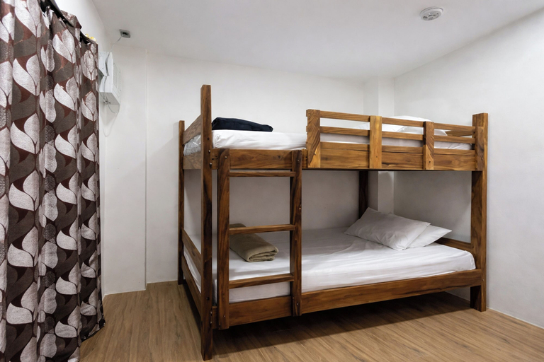 Room 3, Lisro Sleep And Relax La Union near Beach, San Juan