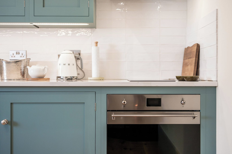 Private kitchen 2, Beautiful One BD Cottage Near Burford, Oxfordshire