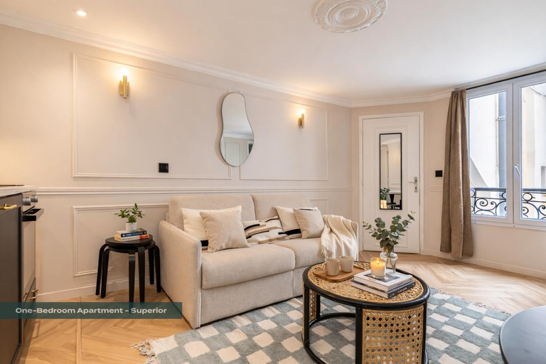Others 2, PoeticStay - Opera - Hanovre, Paris