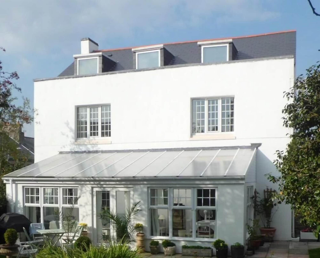 Exterior 3, The Chantry, Cornwall