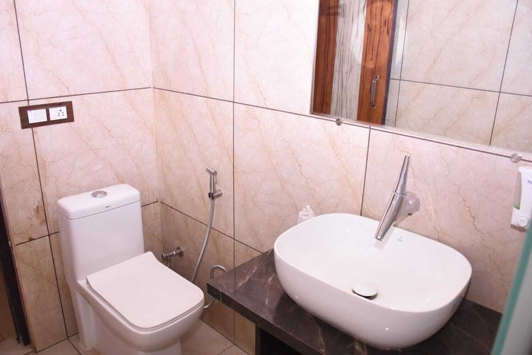 Bathroom, Rajhans Regency near sohrab gate, Meerut