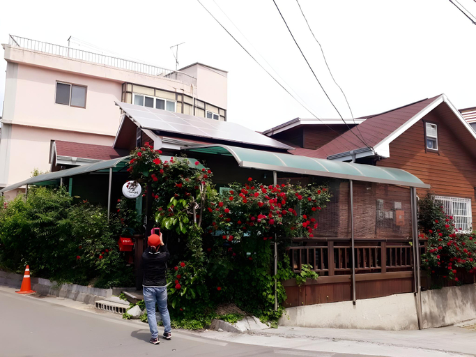 Exterior & Views 1, Tavo Guesthouse, Gyeongju
