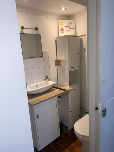 Bathroom, Cookie home, Isère