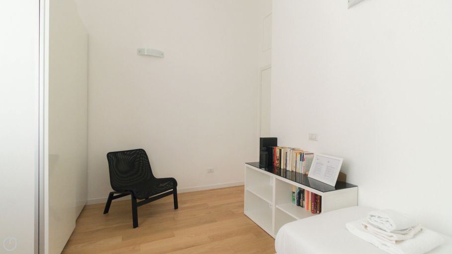 Others 5, Italianway Comfort - Buenos Aires 65 C, Milano