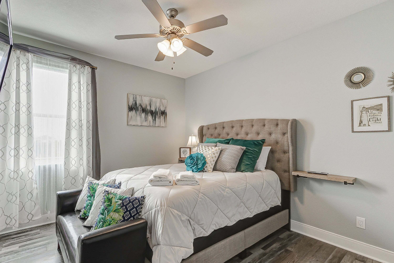 Room 5, Casa Chillax 4 Bedroom Home, Galveston