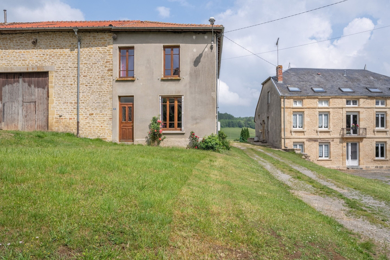 Exterior 5, Vintage Holiday Home in Nouart, Ardennes