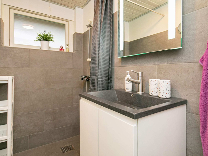 Bathroom, 6 Person Holiday Home in Ulfborg, Holstebro