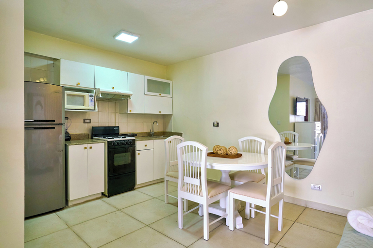 Dining, Roy Arias Suites, Distrito Nacional