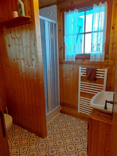 Others 5, Chalet with Garden in Lotharingen, Vosges