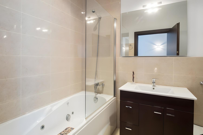 Bathroom 2, CAN MELIS, Baleares