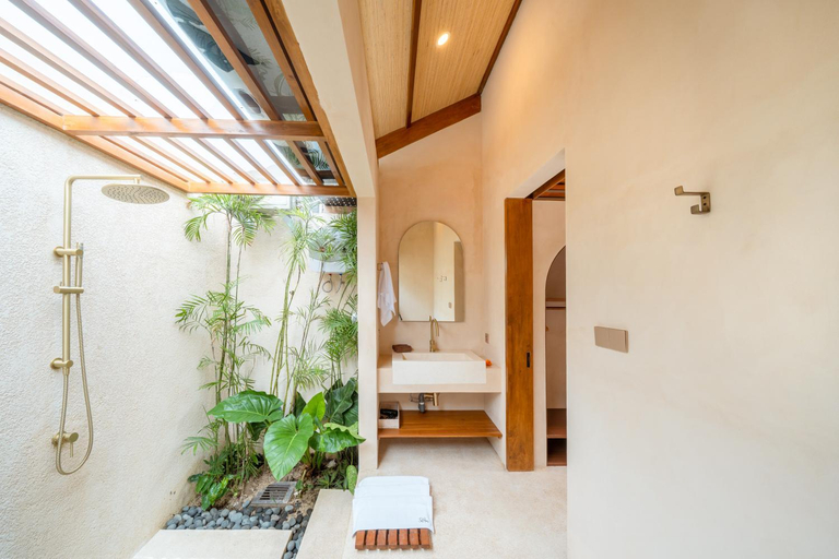 Bathroom 5, Salt House, Klungkung