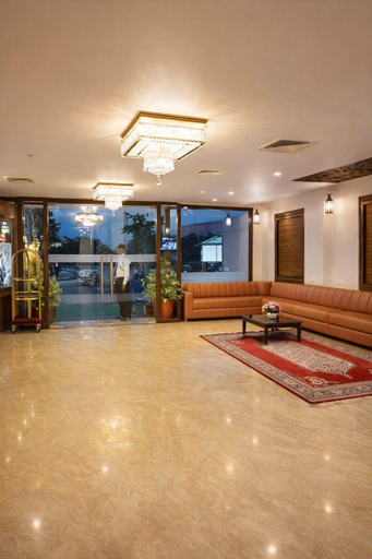 Public Area 3, Goyal Hoteliers - Hotel The Agra Grande, Agra