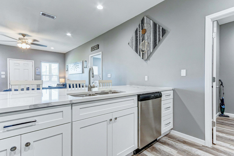Private kitchen 3, Second Wind 3 Bedroom Home, Galveston