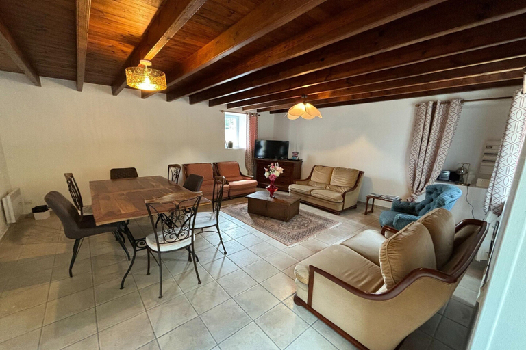 Living room 4, Normandy Family Escape, Manche