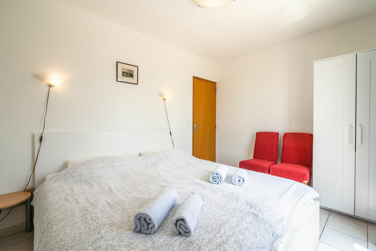 Room 3, Modern Villa With Heated Pool, Hérault