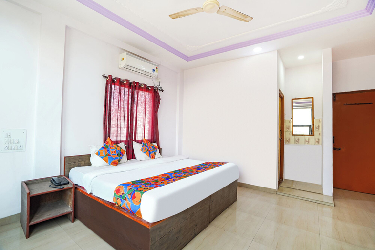 Room 5, Fabhotel Fortune Inn, Pune