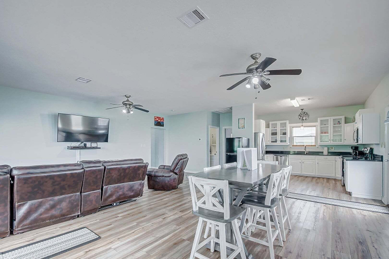 Interior 5, A Son Of A Sol 3 Bedroom Home, Galveston