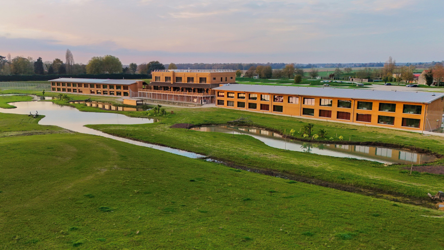 Exterior & Views 2, Le royaume des Lions, Seine-et-Marne