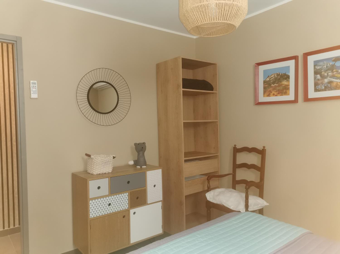 Bedroom 2, U Muzzelo, Haute-Corse