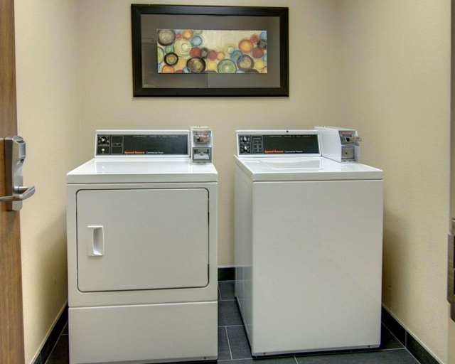 Bathroom, Comfort Suites Texarkana Arkansas, Miller