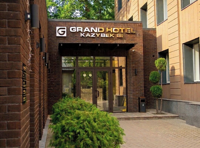 Exterior & Views 2, Grand Hotel Kazybek Bi, Almaty