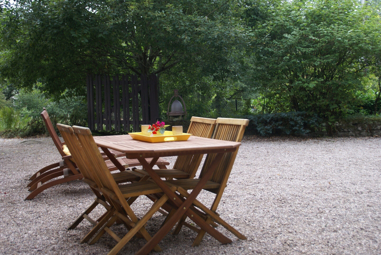 Balcony 4, Holiday Home in La Chapelle With Garden, Vosges