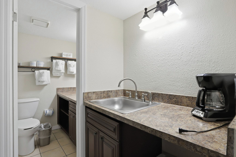 Others 5, Ocean Landings Resort and Racquet, Brevard