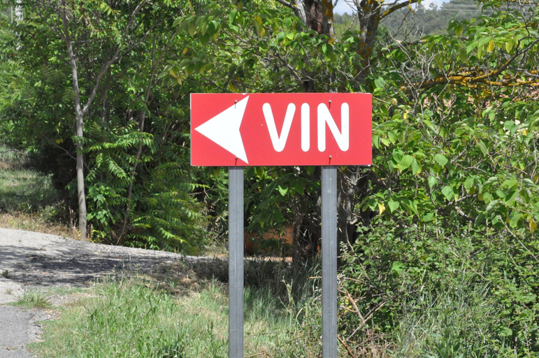 Others 4, Comfortable Villa With Swimming Pool, Gard