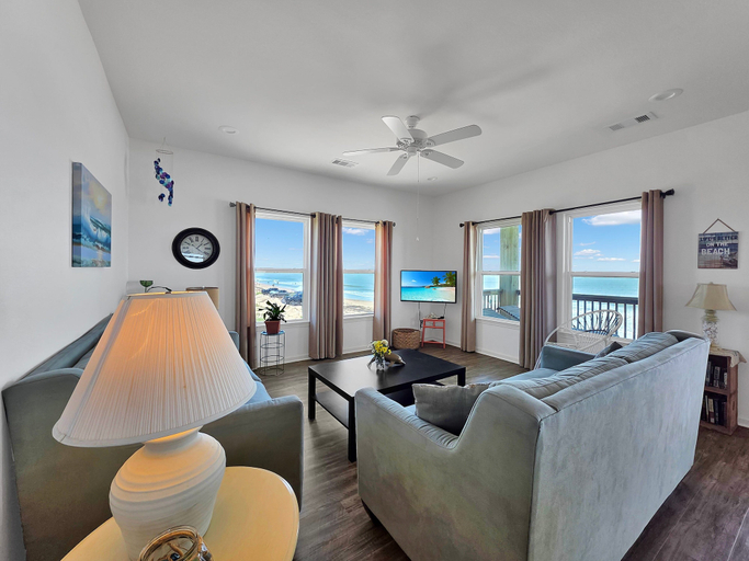 Living area 2, Sea Mist 2 Bedroom Home, Galveston