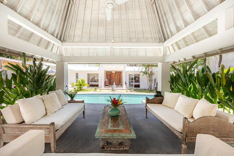 Others 2, Villa Mutiara Putih by Optimum Bali, Central Seminyak, Walk to beach, Badung