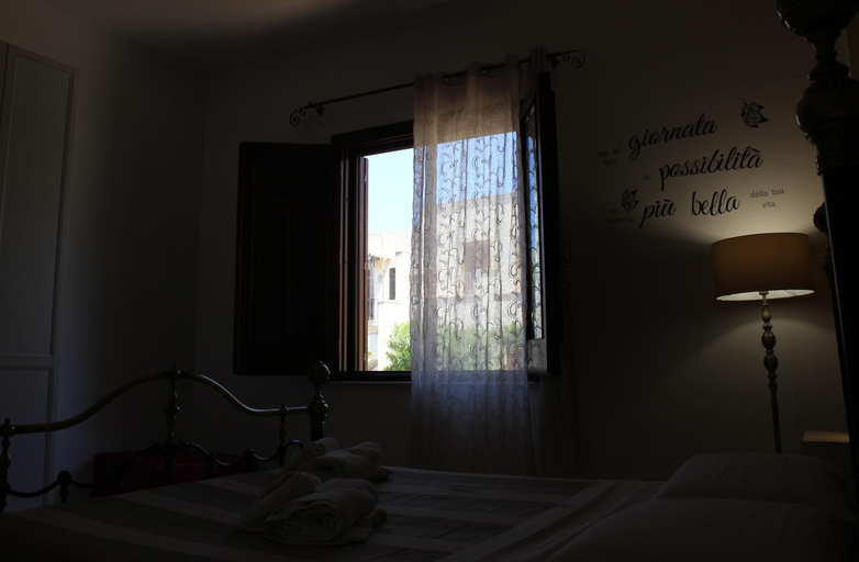 Bedroom 2, Coralia Bed and Breakfast, Trapani