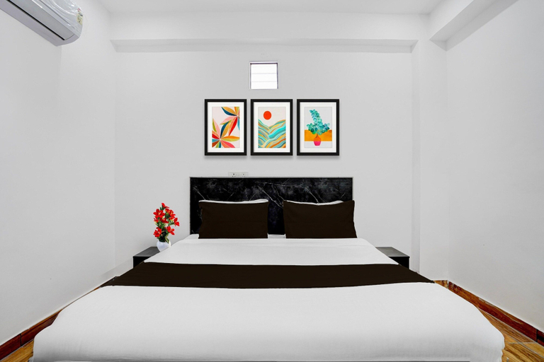 Room 5, Townhouse Khandsa Road Gurugram, Gurgaon