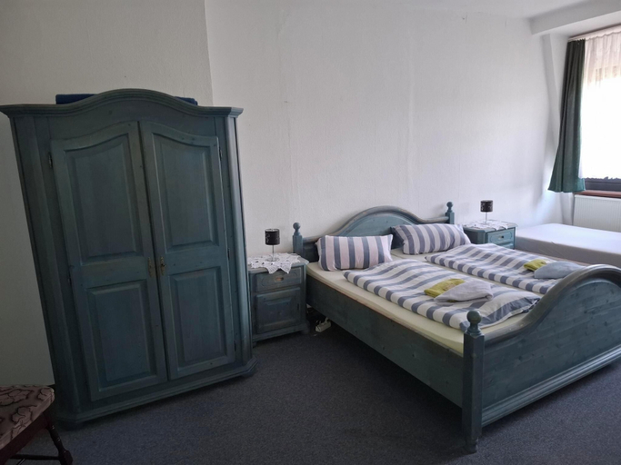 Room 4, Weißes Roß, Saale-Holzland-Kreis
