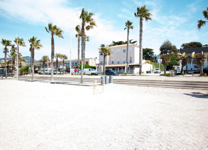 View from property 3, Holiday Home in Six-fours Near Beach, Var