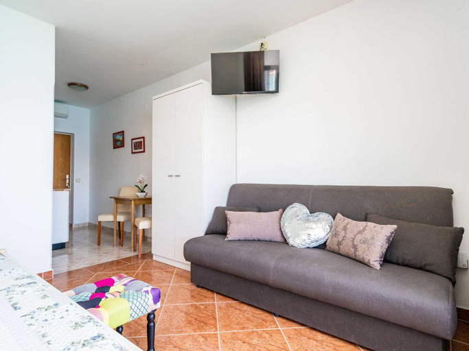 Others 5, Apartments Nikolina LU - Studio with Sea View 3 Adults, Lumbarda