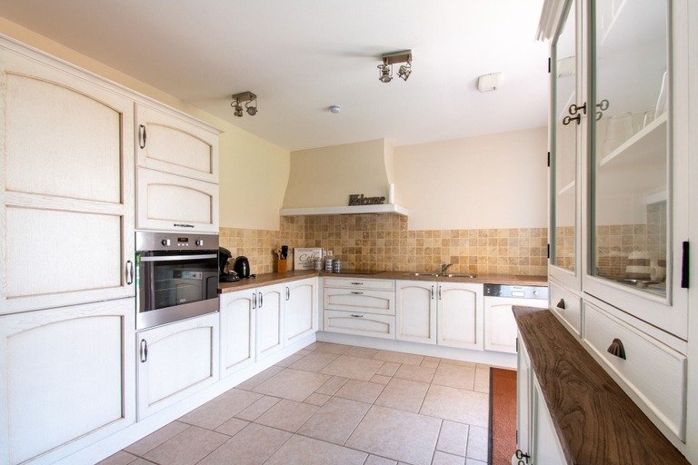 Others 4, Holiday Home in Le Plan-de-la-tour With Pool, Var