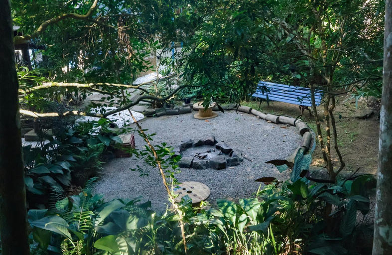 Others 5, Hogar na mata, Ubatuba