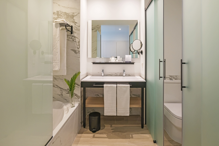 Bathroom 5, CaboGata Beach, Almería