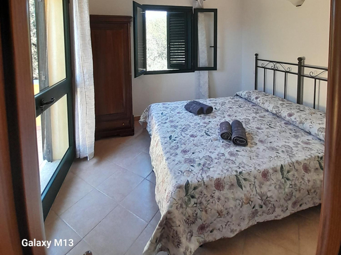 Bedroom 4, Agriturismo La Tuva, Olbia-Tempio