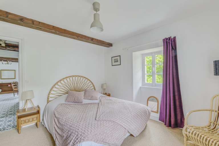Room 5, Cozy Normandy Escape, Calvados