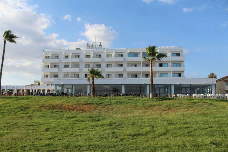 Exterior & Views 1, Piere Anne Beach Hotel