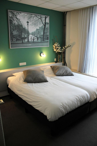 Bedroom 2, Hotel Restaurant de Jonge Heertjes, Aalsmeer