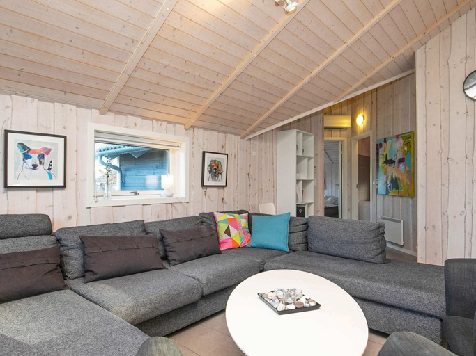 Others 4, 8 Person Holiday Home in Humble, Langeland