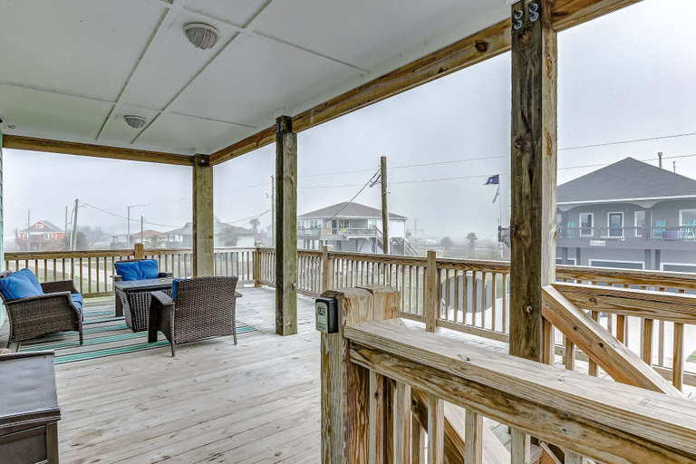 Terrace/patio 3, Casa Chillax 4 Bedroom Home, Galveston