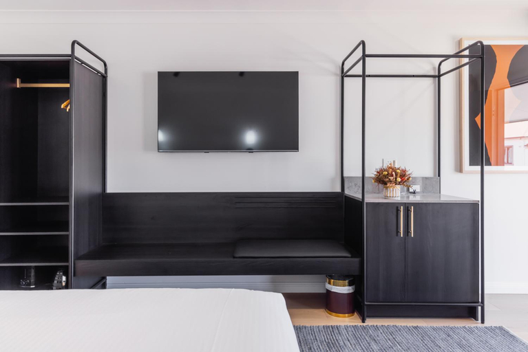 Bedroom 3, The Charles Boutique Hotel, Wagga Wagga - Pt A