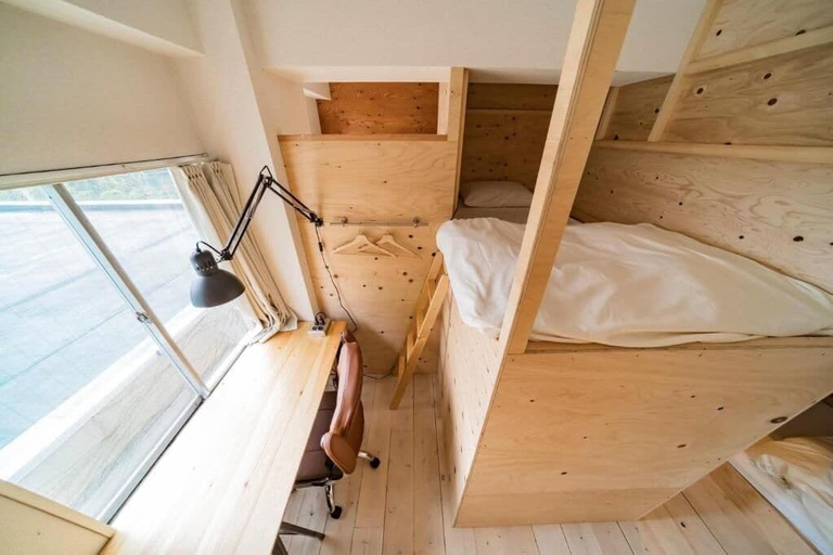 Room 2, ArtBar & GuestHouse ennova - Hostel, Atami