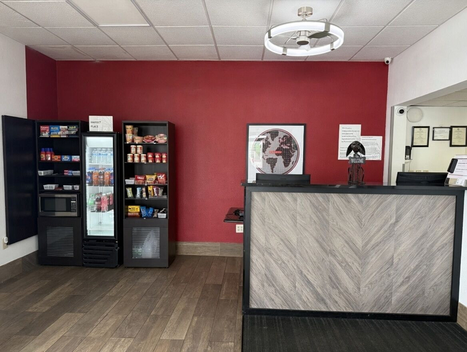 Food & Drinks 5, Ramada by Wyndham Harrisonburg, Harrisonburg