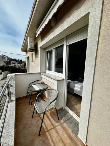 Others 2, Apartman & rooms Draga, Marina