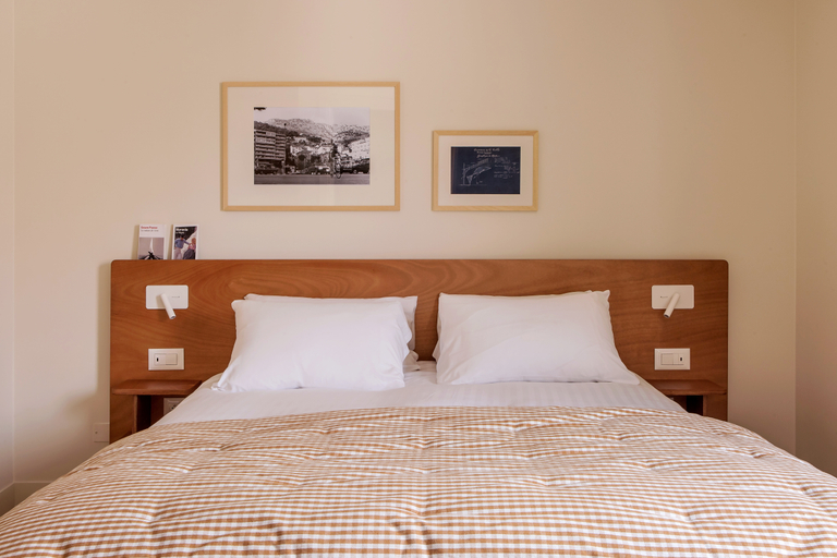 Bedroom 2, Alfred Hotels Monaco - ex Forum - Hôtel rénové, Alpes-Maritimes
